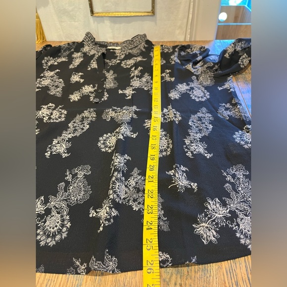 MAX STUDIO LONDON – Black Floral Blouse (1X) - Picture 11 of 11